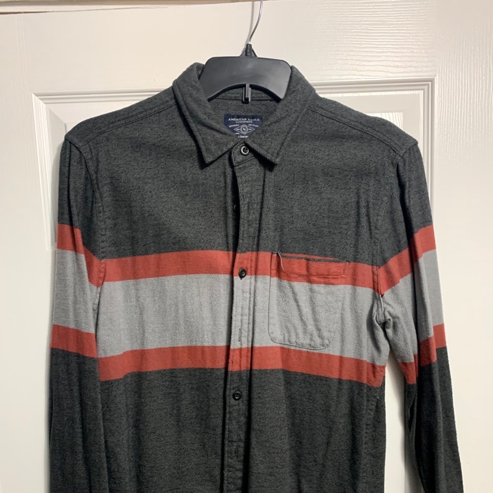 American Eagle Men’s Casual Button Down Shirt